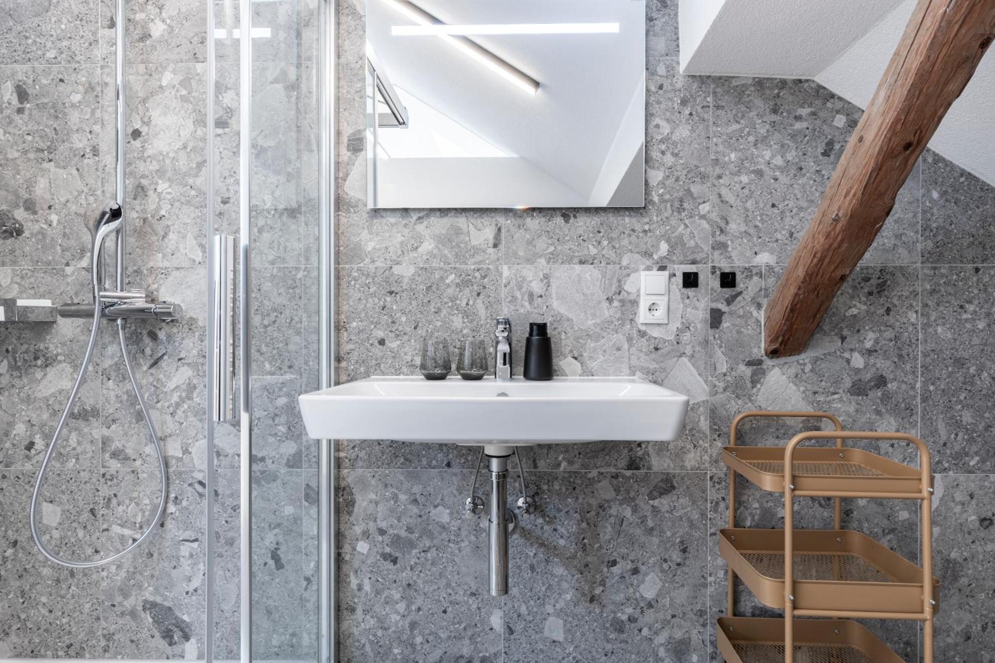 Kiechls Homebase - Adults Only Tarrenz Habitación foto
